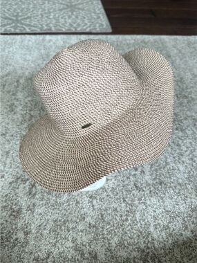 Coolibar Straw Floppy Sun Hat (adjustable)